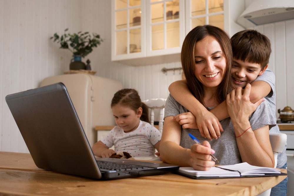 5 novas formas de ganhar dinheiro com textos na internet que não pedem experiência e tem pouca concorrência